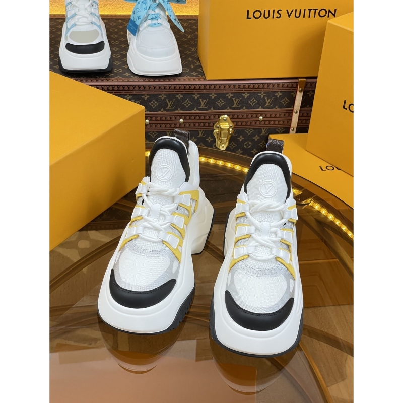 l**is V*t*n sneakers